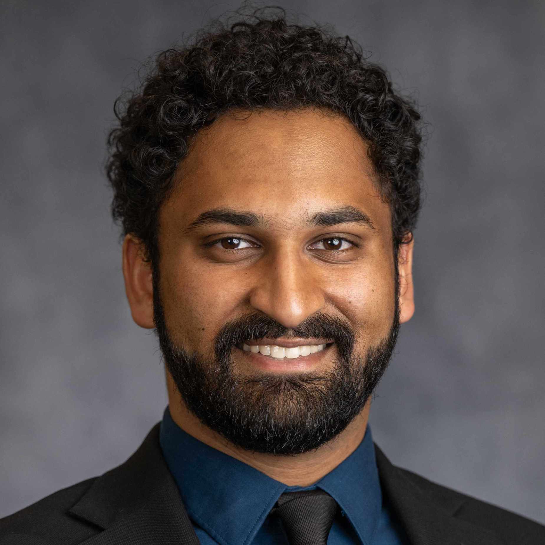 Boost Your USMLE Score with Premier Your Area Tutor Pratik Vadlamudi | MedSchoolCoach Local Experts